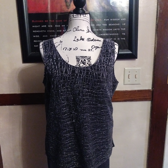 3 piece gray/silver suit - Picture 2 of 3